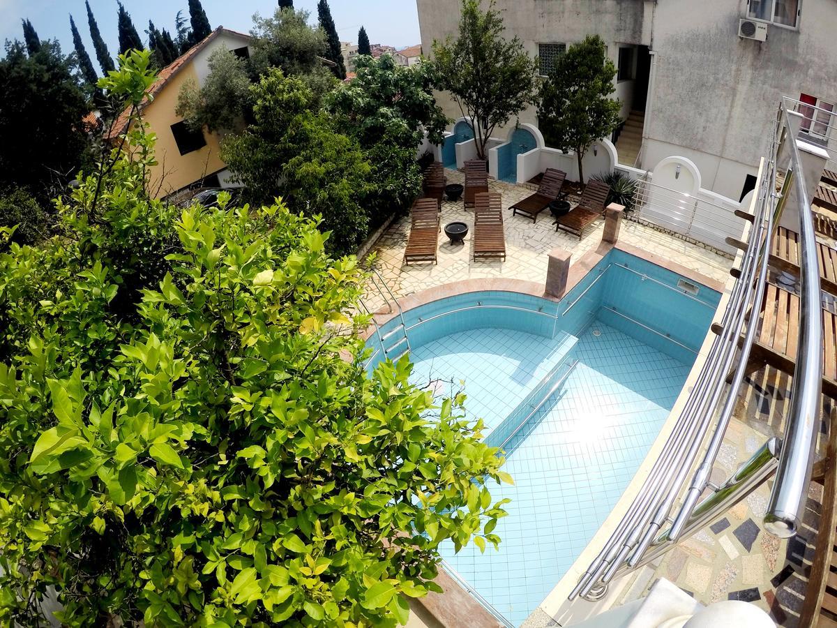 Villa Golf Будва Екстериор снимка